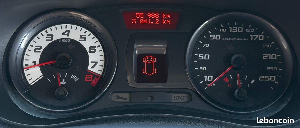 RENAULT CLIO III (2) 2.0 16V 203 RS GORDINI + 1ERE MAIN FR + FUTUR COLLECTOr (image 17)