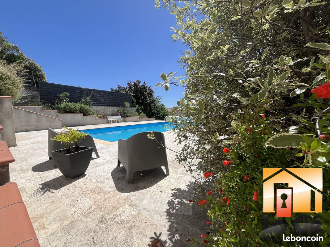 Maison 6 pièces 143 m² · à Bon-Encontre · 143 m² · 299 900 €