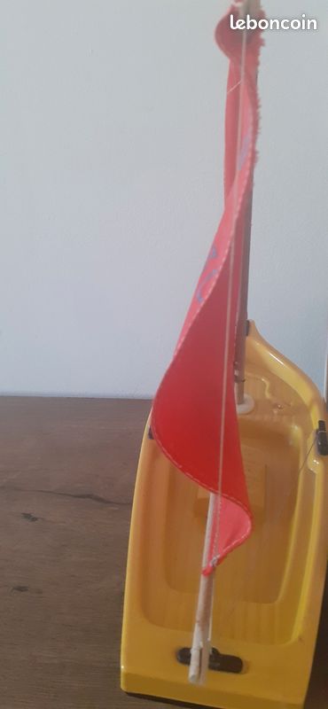 Bateau de bassin plastique jouet 1970 (image 5)