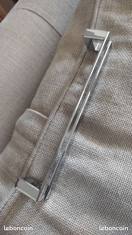 Poignée de meuble acier chromée (image 3)