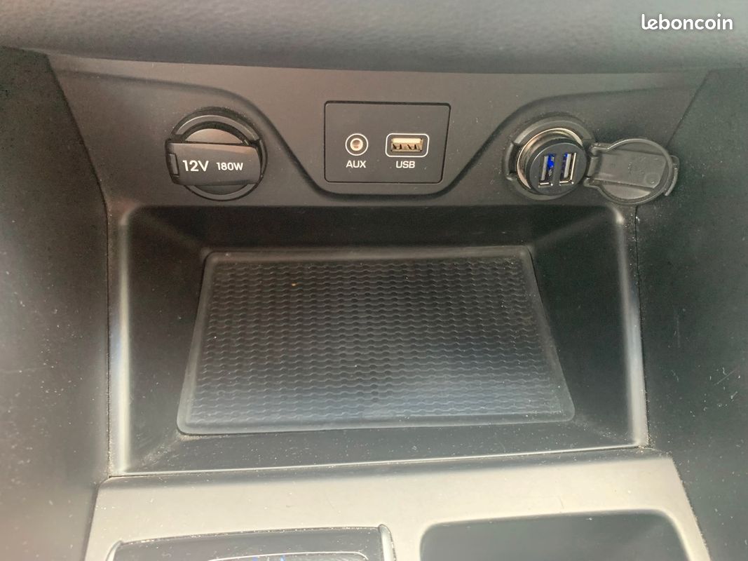 Hyundai Tucson 141 chevaux | Creative | Caméra de recul | Attelage | Roue de secours (image 37)