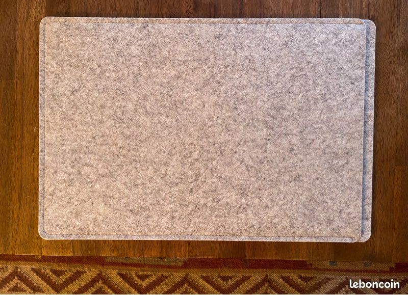 NEUF Pochette pour MacBook 15’ (image 1)