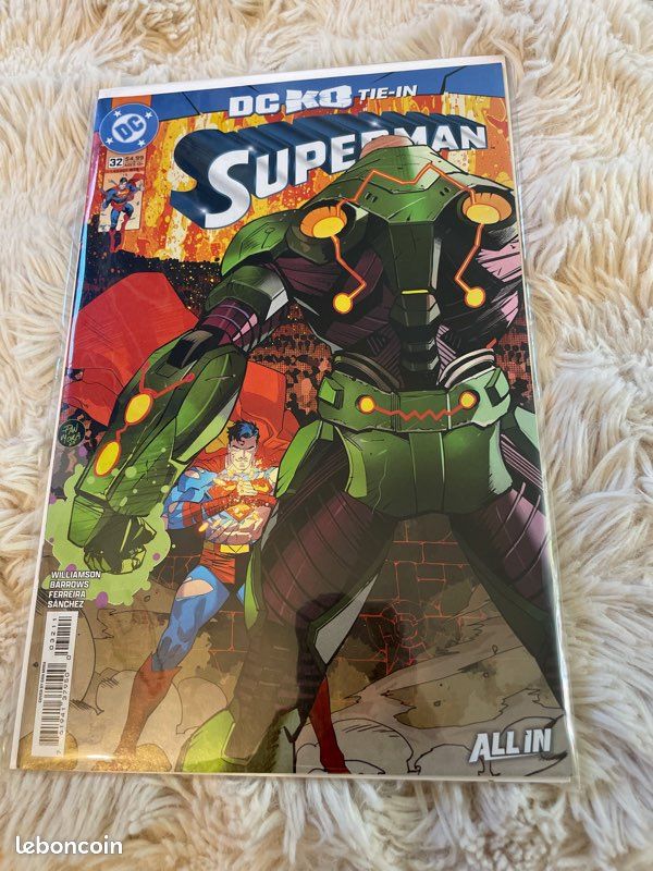 Superman 32 (image 1)