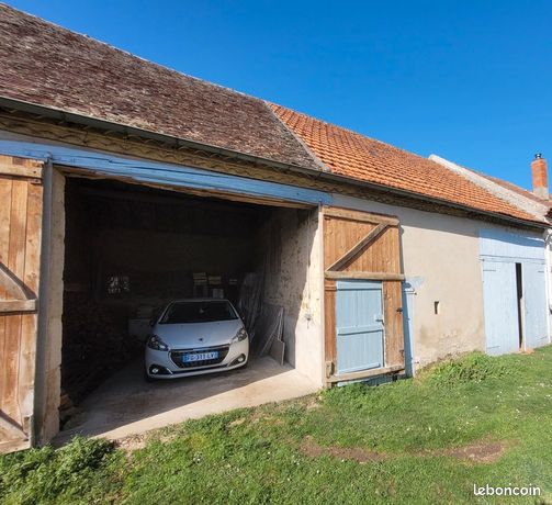 Grange 2 pièces 93 m²
