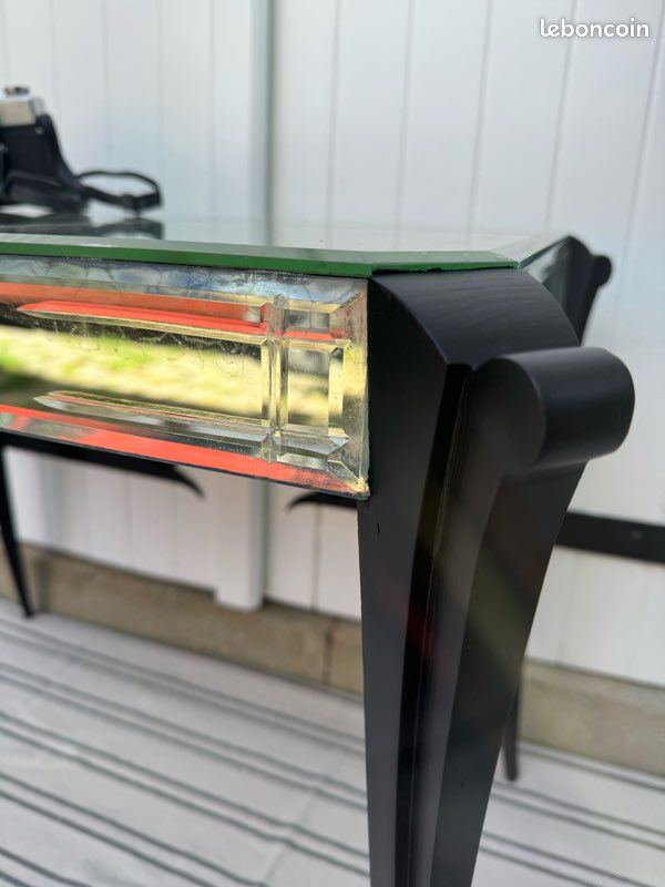 Table basse vintage miroir et noir (image 4)