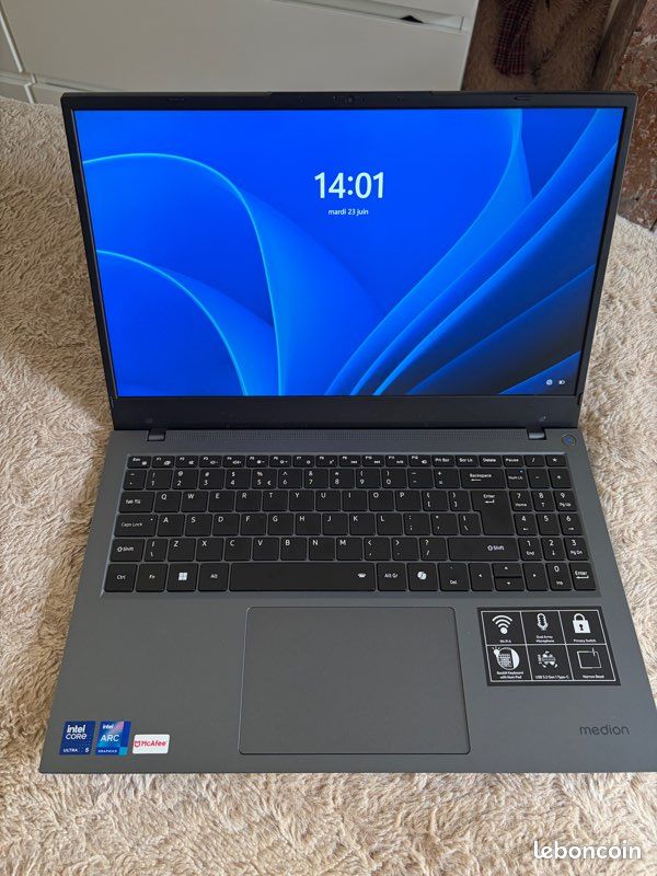 PC Portable MEDION Intel Core Ultra 5 (État Neuf) (image 2)