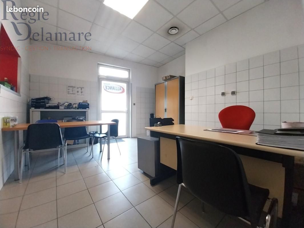 Local commercial 103 m² Bourgoin-Jallieu (image 7)