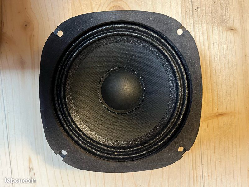 Haut-parleur medium 5 pouces / 13cm Celestion TF0510MR (image 1)