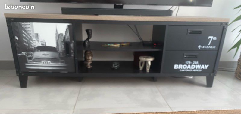Meuble télé (image 1)