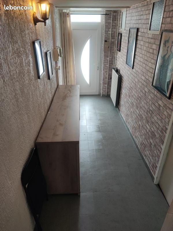 Appartement 3 pièces 80 m² · à Bambiderstroff · 80 m² · 600 €