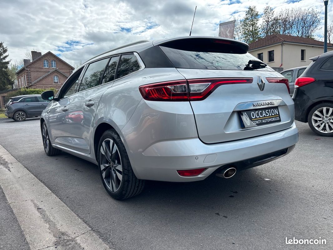 RENAULT MEGANE IV BERLINE 1.3 TCe 160CV Intens (image 3)