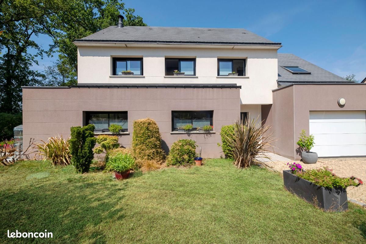 Maison 7 pièces 173 m² · à Guichen · 173 m² · 477 750 €