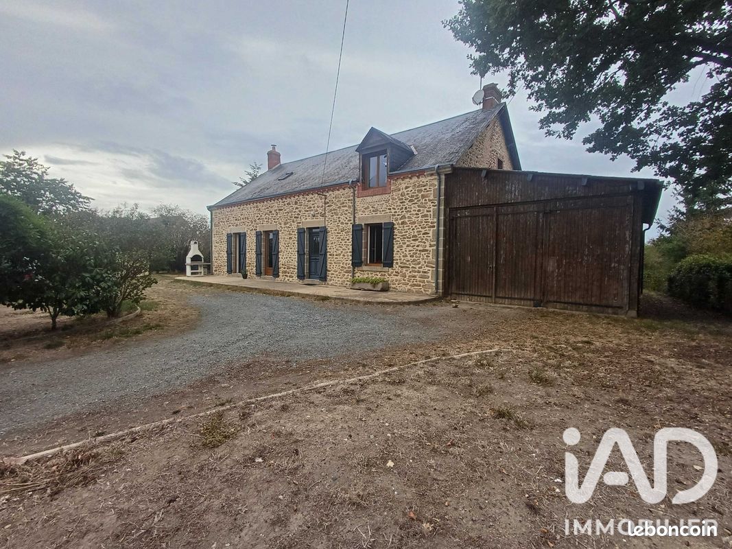 Maison 5 pièces 258 m² · à Crevant · 258 m² · 200 000 €