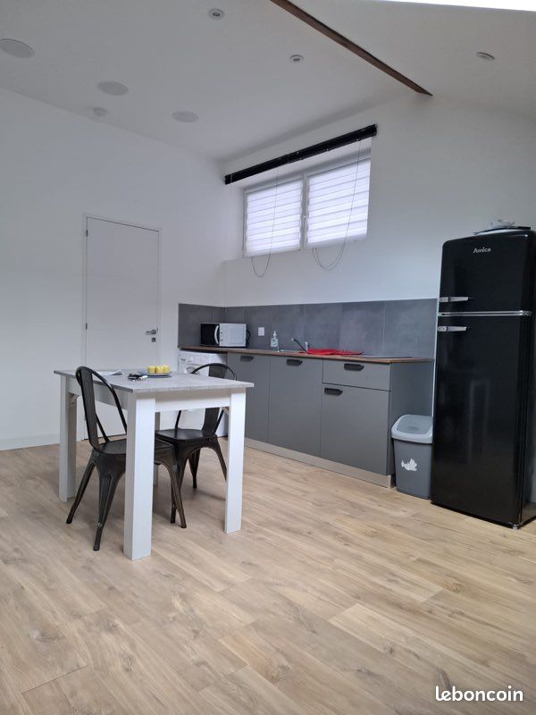 Appartement 1 pièce 24 m² · à Saint-Étienne · 24 m² · 530 €
