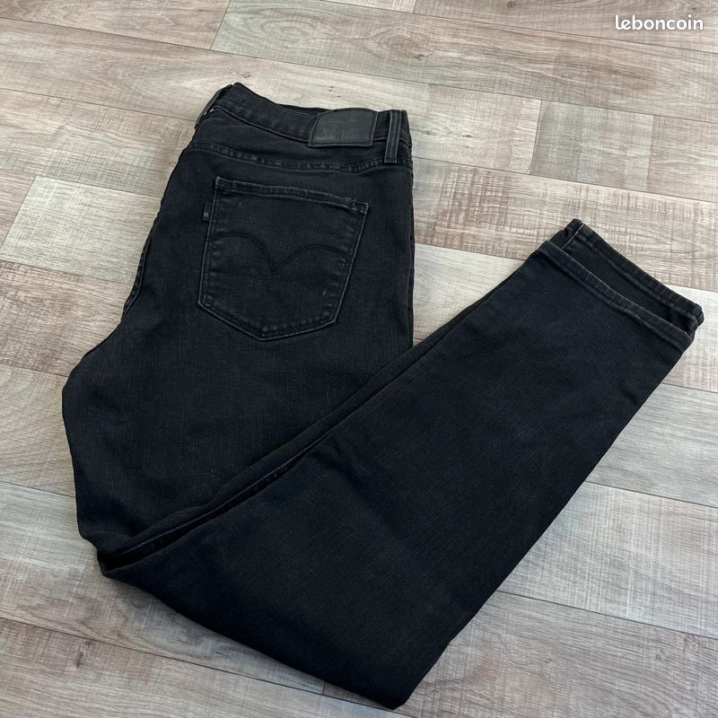 Jean noir Levi's 311 Shaping Skinny - Jean skinny - Femme taille W32 L30 (L0019) (image 2)