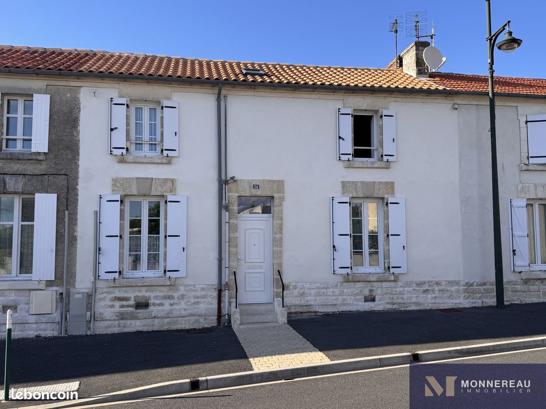 Maison 3 pièces 87 m² · à Barbezieux-Saint-Hilaire · 87 m² · 139 750 €