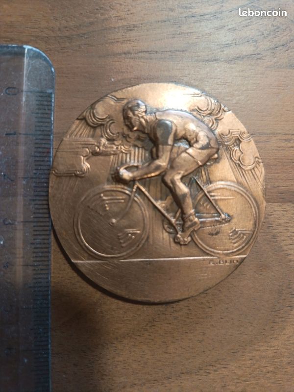 Médaille signée Édouard Blin - Collection