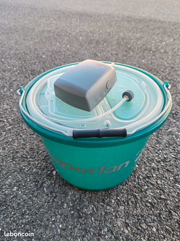 Seau à Appât Isolé 8 Qt Avec Aérateur – Boîte à Bulles Pour Pêche Eau Douce/salée – Neuf
