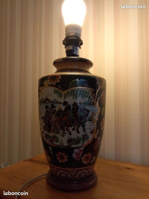 Pied de lampe de style asiatique (image 2)