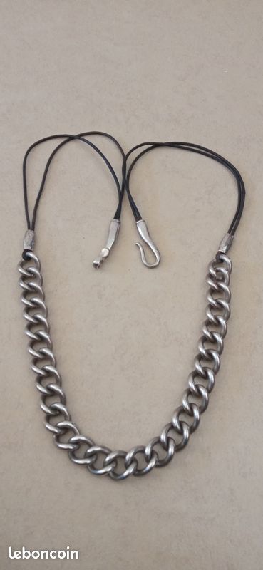 Collier Vintage Ubu Paris - Gros Pendentif Rétro - Bijou Ancien Collection - Occasion