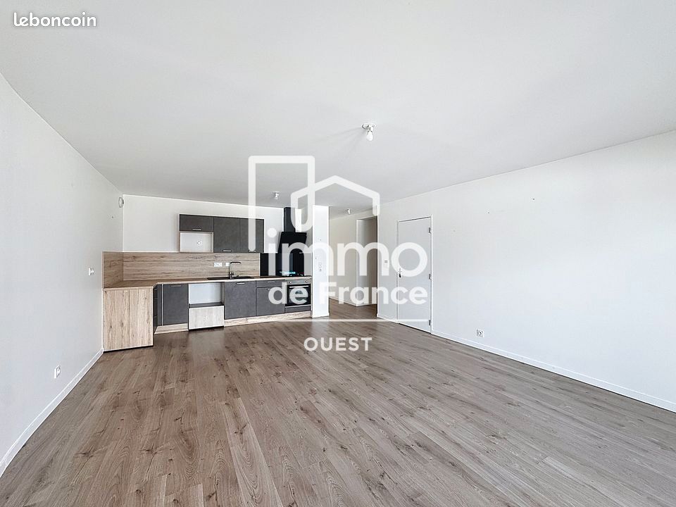 Appartement 3 pièces 74 m² · à Louverné · 74 m² · 673 €/mois