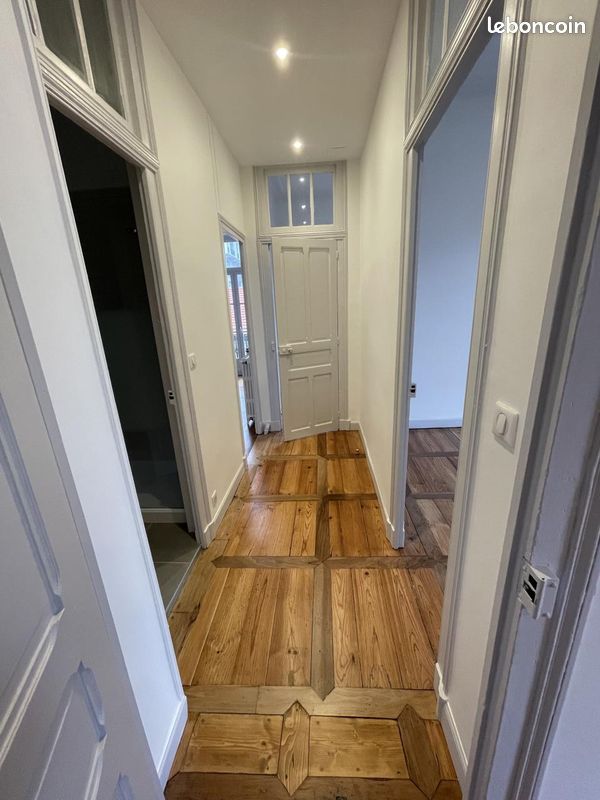 Appartement 5 pièces 100 m² · à Pau · 100 m² · 1 135 €/mois