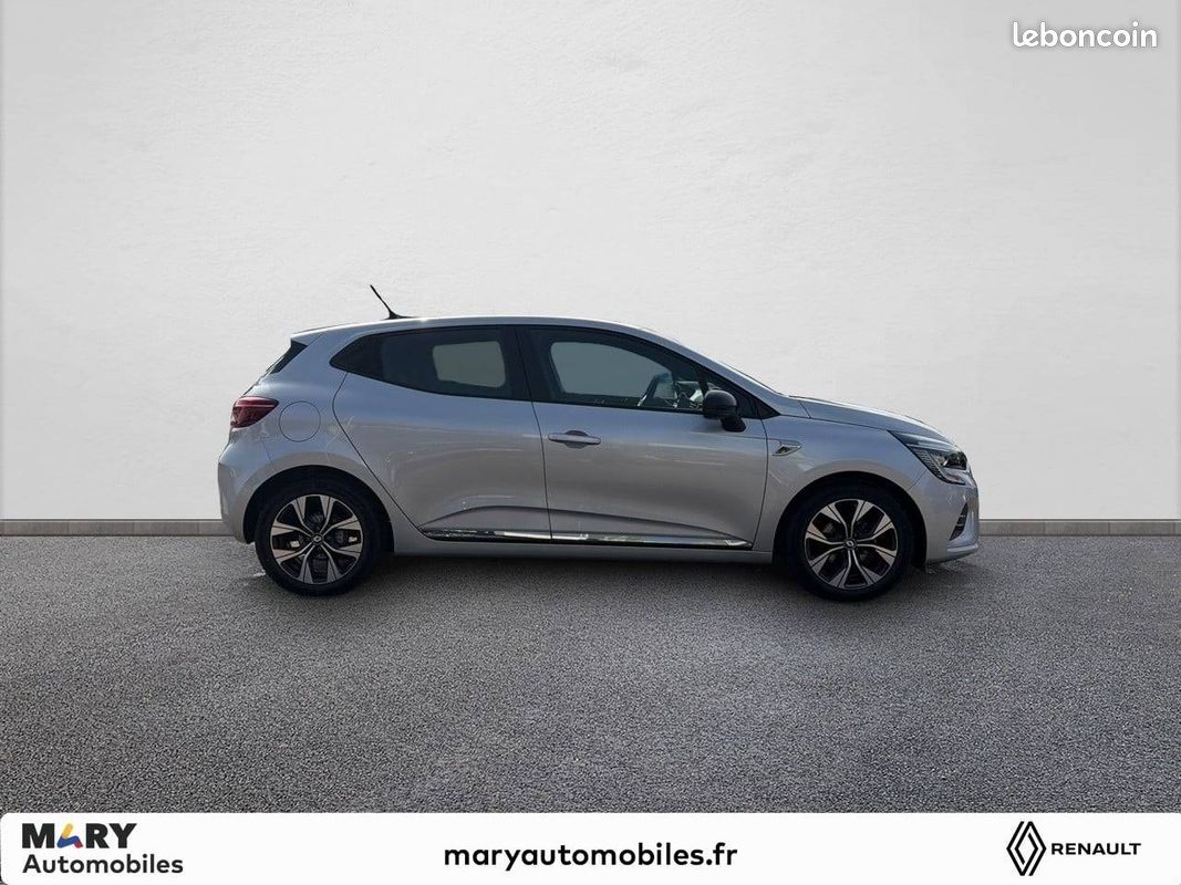 RENAULT Clio TCe 90 - 21N Limited (image 4)