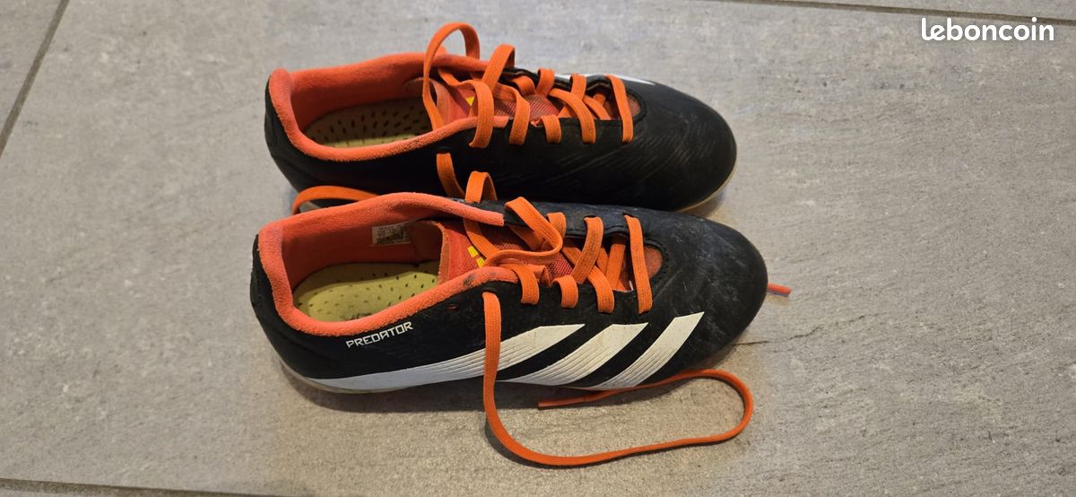 Chaussures Foot Adidas Predator Taille 33 (image 3)