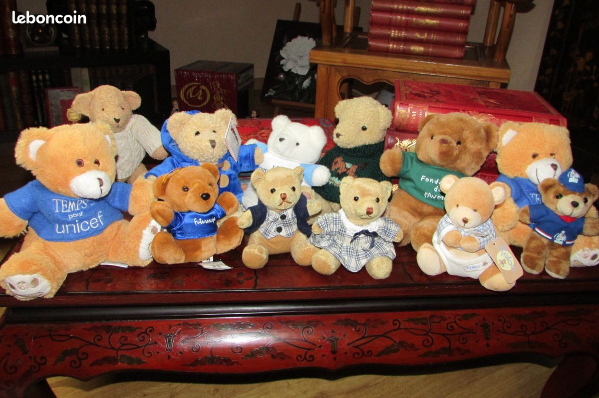 Ours en peluche, habillés, petits prix (image 1)