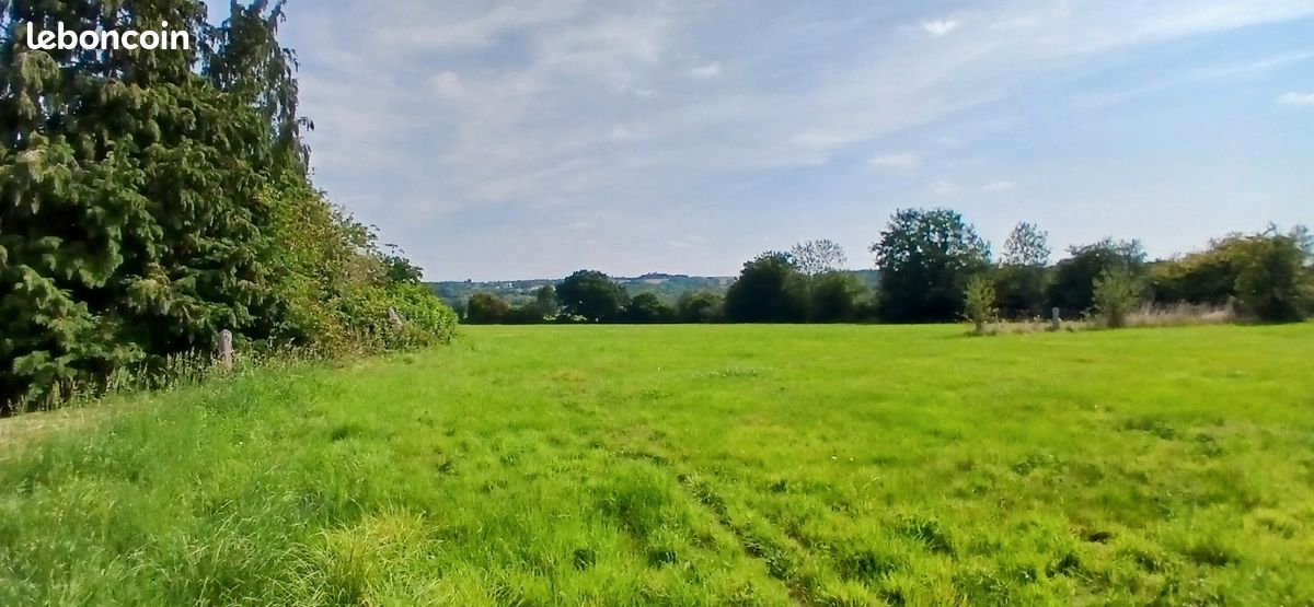 Sud Caen terrain constructible mille M2 · à Thury-Harcourt-le-Hom · 45 000 €