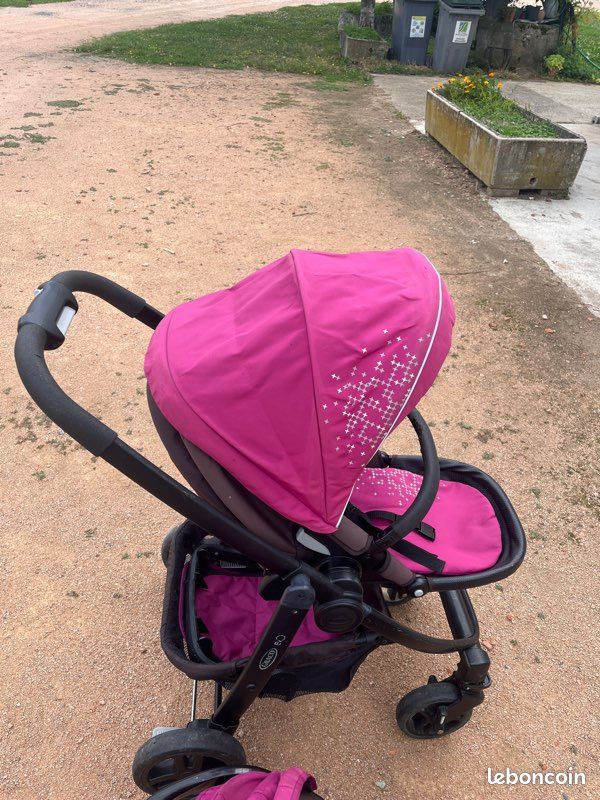 Poussette rose et noir (image 2)