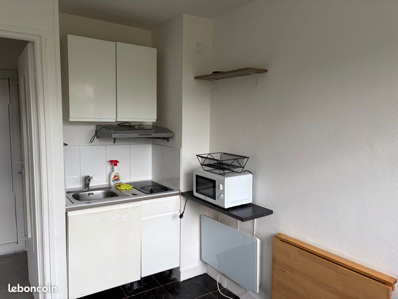 Appartement 1 pièce 20 m² · à Saint-Maur-des-Fossés · 20 m² · 620 €