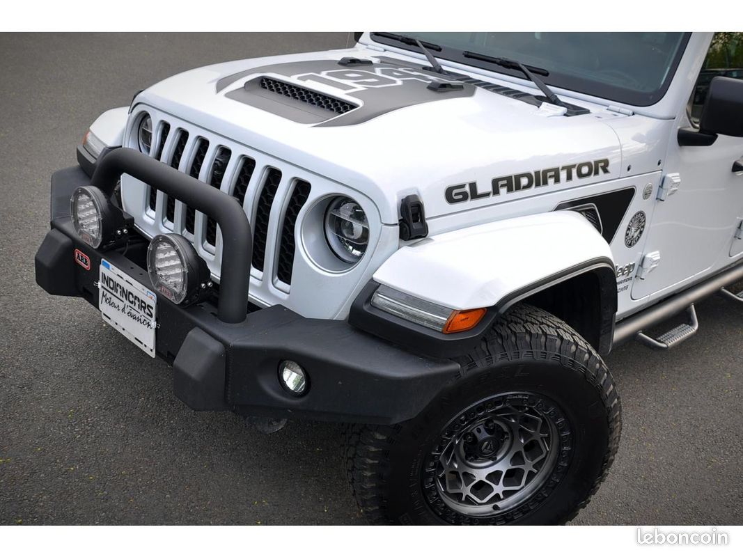 JEEP GLADIATOR 3.0 V6 MultiJet - 264 - BVA PICK UP DOUBLE CABINE Overland Launch Edition (image 8)