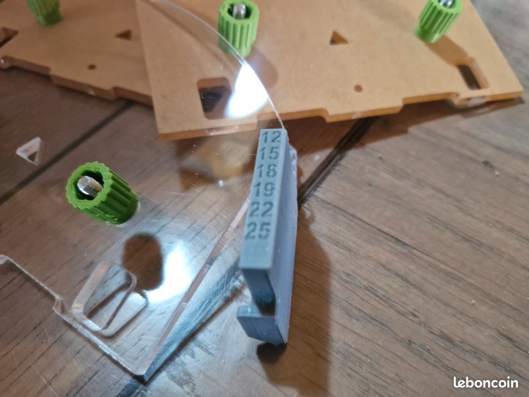 Cale en plexiglas de 4 mm pour domino 700 (image 4)