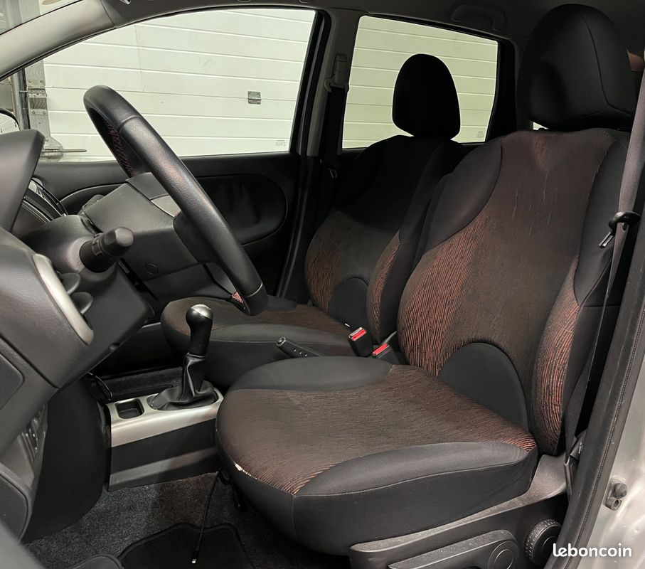 Nissan note 1.4 90 ch acenta (image 8)