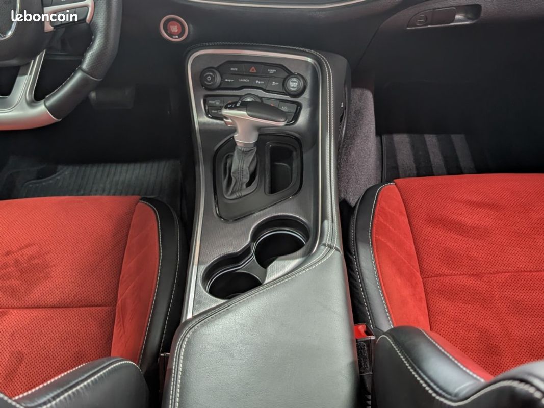 Dodge challenger v8 6.4 492cv srt (image 27)