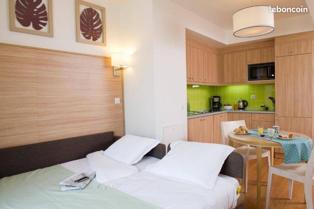 Appartement 1 pièce 25 m² · à Vincennes · 25 m² · 2 400 €