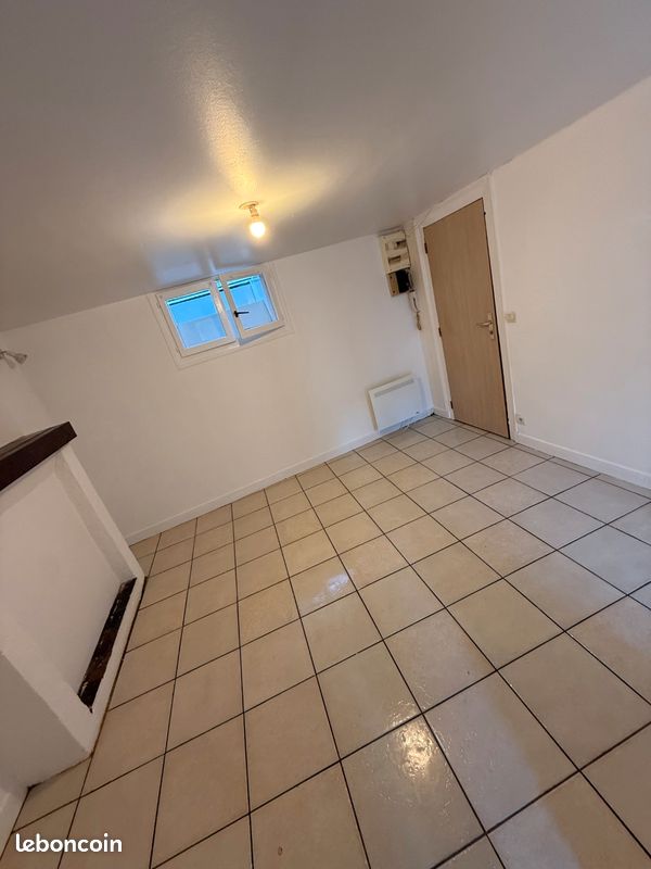 Appartement 2 pièce(s) undefined m²à louer Lisieux