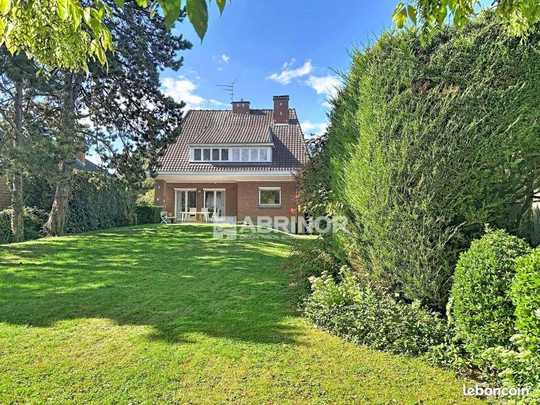 Maison 4 pièces 139 m² · à La Chapelle-d'Armentières · 139 m² · 398 000 €