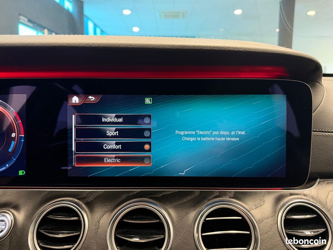 MERCEDES-BENZ CLASSE E 300E 320ch EQ-POWER 4MATIC BVA9 (image 30)
