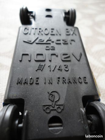 NOREV - Jet Car France Suitcase NOREV Pub Kodak La Cow The Rit Belin 1/43
