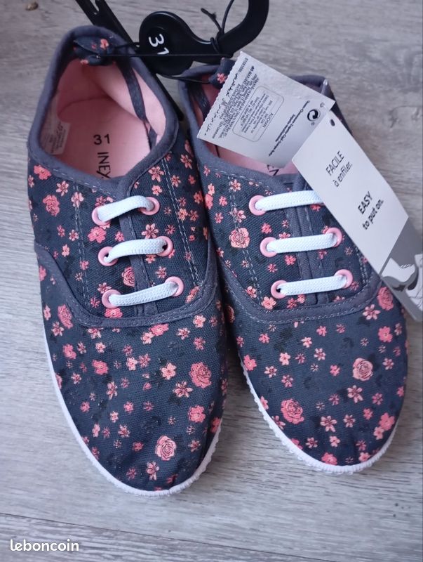 Sneakers enfant neuve Chaussures