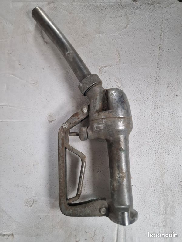 Ancien Pistolet De Pompe à Essence Vintage - Marque EBW, Modèle Satam Boutillon (occasion)