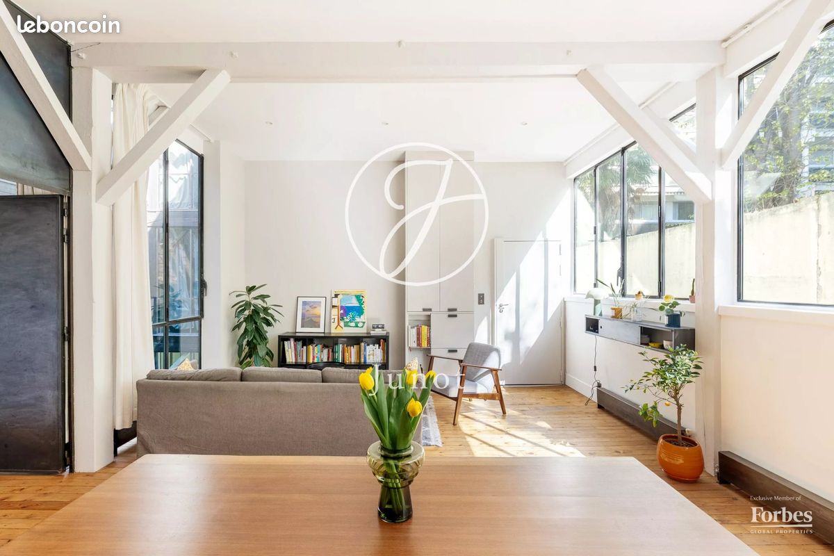 Appartement 3 pièces 80 m² · à Paris · 80 m² · 910 000 €