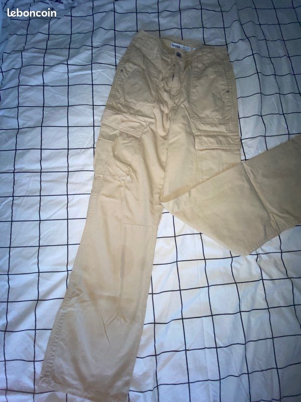 Cargo bershka (image 1)