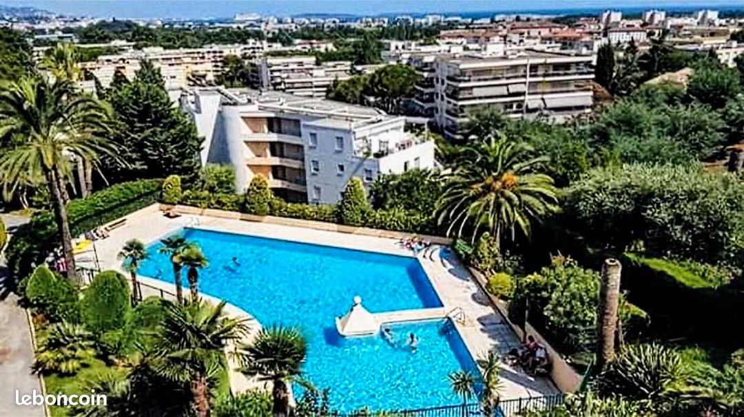 Appartement 1 pièce 28 m² · à Mandelieu-la-Napoule · 28 m² · 169 000 €
