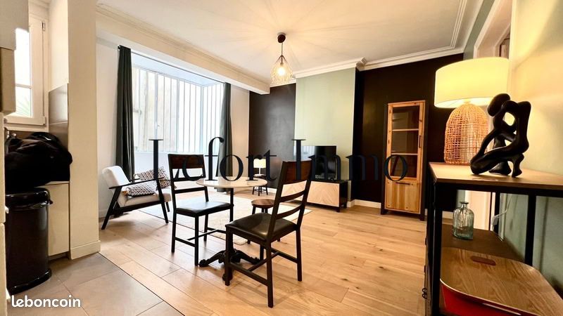 Appartement 1 pièce 40 m² · à Paris · 40 m² · 1 372 €/mois