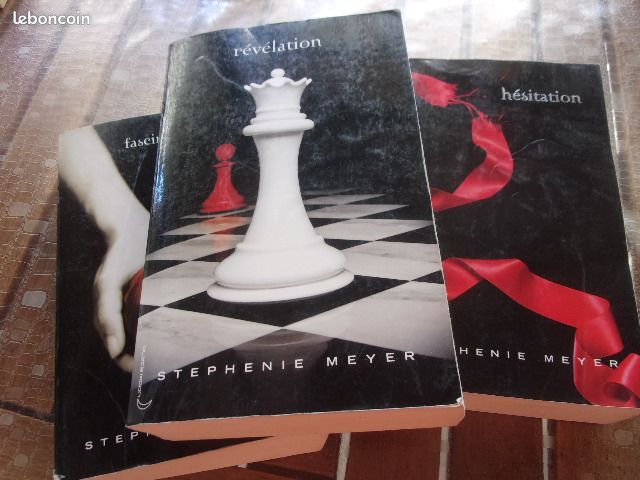 Livres de stephenie meyer (image 2)