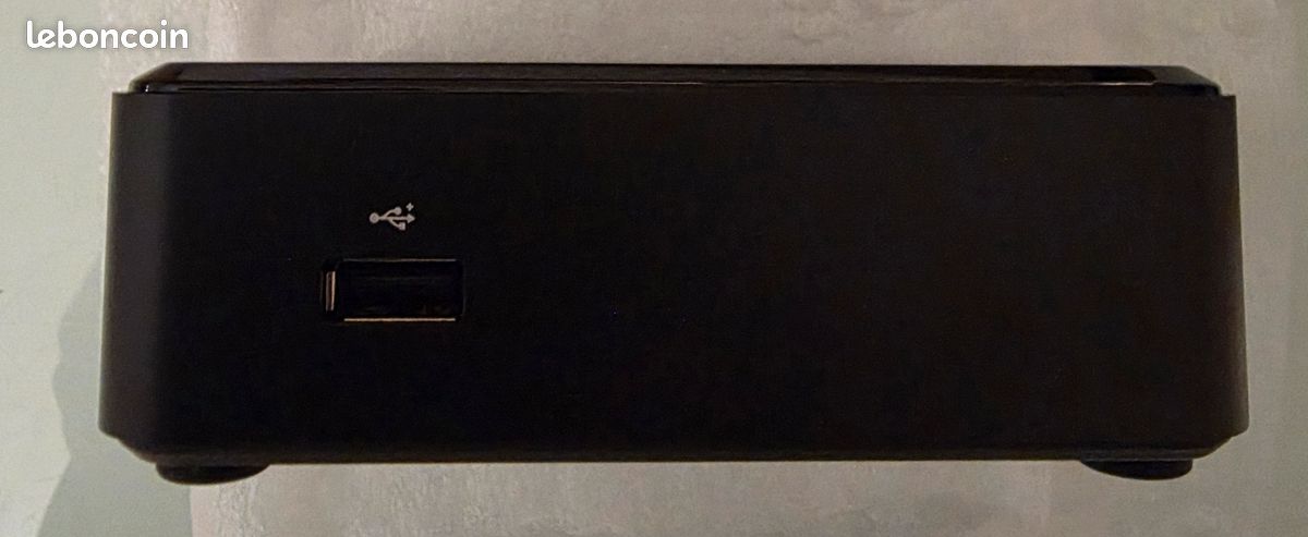 – Vision VMP i3 4K - Lecteurs multimédias numériques (SSD, 4096 x 2160 pixels, Noir, Argent, Intel Core i3-4010U, Intel HD Graphics 4400), Neuf, Jamais utilisé (image 6)