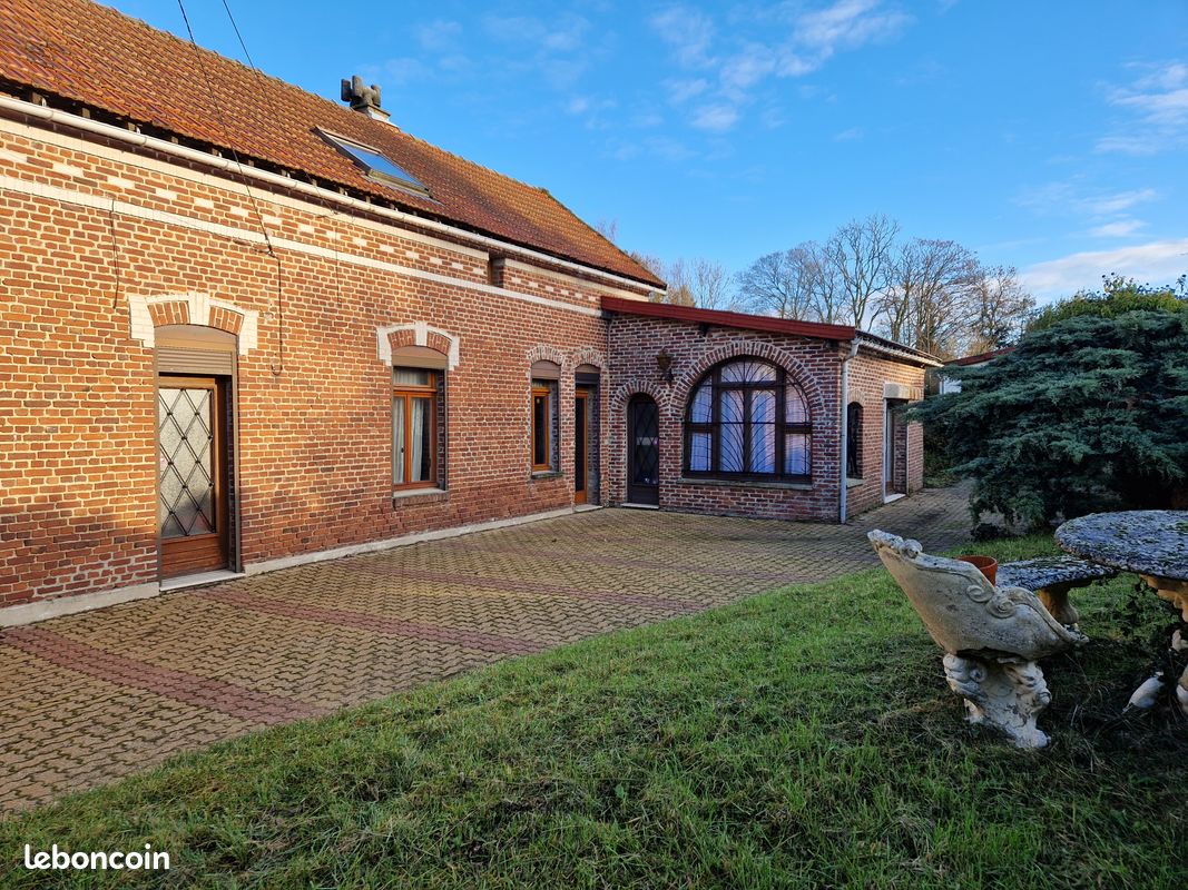 Maison 7 pièces 145 m² · à Havrincourt · 145 m² · 155 000 €
